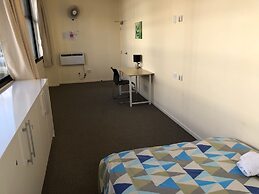 Hobson Lodge - Hostel