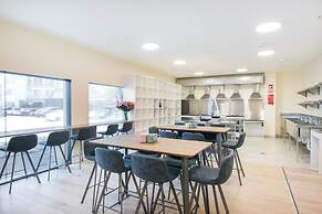 Hobson Lodge - Hostel