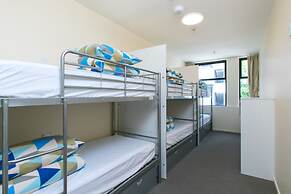 Hobson Lodge - Hostel