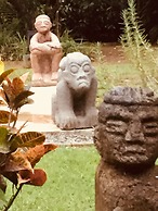 Uvita Oasis Retreat with Villa Cabins and Apartment