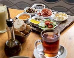 Sofia Apartments in Escalante, San Jose