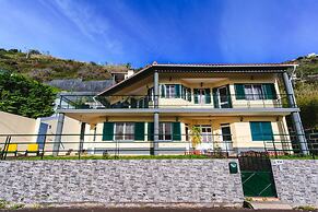 O Meu Sorriso Calheta Holiday Apartments
