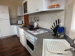 O Meu Sorriso Calheta Holiday Apartments