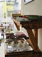 La Mer Boutique Hotel