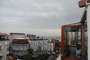 La Mer Boutique Hotel