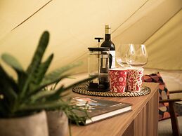 Camp Boutique- Glamping