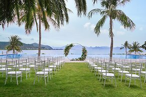Nha Trang Marriott Resort & Spa, Hon Tre Island
