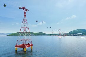 Nha Trang Marriott Resort & Spa, Hon Tre Island