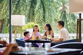 Nha Trang Marriott Resort & Spa, Hon Tre Island