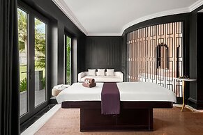 Nha Trang Marriott Resort & Spa, Hon Tre Island