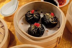 Nha Trang Marriott Resort & Spa, Hon Tre Island