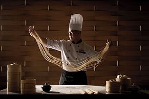 Nha Trang Marriott Resort & Spa, Hon Tre Island