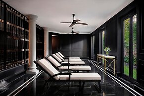 Nha Trang Marriott Resort & Spa, Hon Tre Island