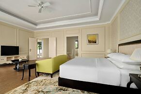 Nha Trang Marriott Resort & Spa, Hon Tre Island