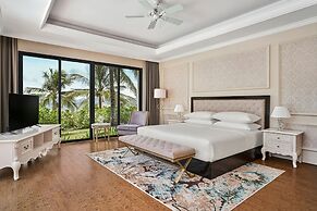 Nha Trang Marriott Resort & Spa, Hon Tre Island