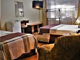 Hotel Puerta del Sol - San Jose Airport