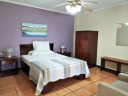 Hotel Puerta del Sol - San Jose Airport