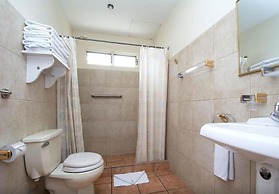 Hotel Puerta del Sol - San Jose Airport