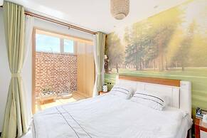 GuBei Water Town Revolution Hotel