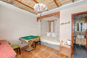 GuBei Water Town Revolution Hotel