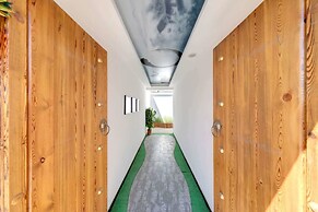 GuBei Water Town Revolution Hotel