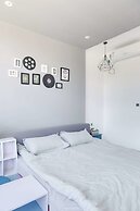 GuBei Water Town Revolution Hotel