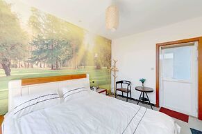 GuBei Water Town Revolution Hotel