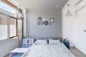 GuBei Water Town Revolution Hotel