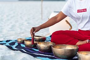 The Standard, Huruvalhi Maldives