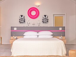 The Standard, Huruvalhi Maldives