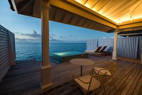 The Standard, Huruvalhi Maldives