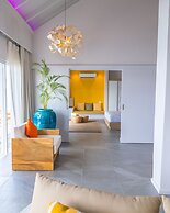 The Standard, Huruvalhi Maldives