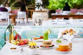 The Standard, Huruvalhi Maldives