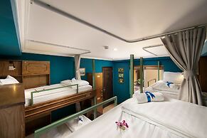 Little Charm Hanoi Hostel