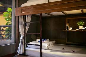 Little Charm Hanoi Hostel
