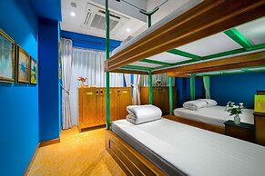 Little Charm Hanoi Hostel