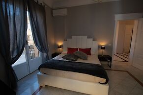 Compasso Suites