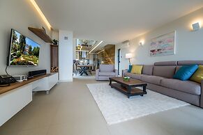 Villa AltaVista, Opatija - Seaview & Relax with Heated Pool and Privat