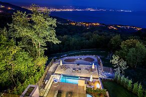 Villa AltaVista, Opatija - Seaview & Relax with Heated Pool and Privat
