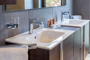 Villa AltaVista, Opatija - Seaview & Relax with Heated Pool and Privat