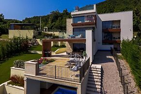 Villa AltaVista, Opatija - Seaview & Relax with Heated Pool and Privat