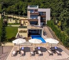 Villa AltaVista, Opatija - Seaview & Relax with Heated Pool and Privat