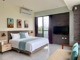 Follow the Cloud B&B