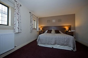 Mullions 51 B&B