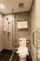 Yellow Bee Tanah Abang