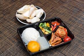 Yellow Bee Tanah Abang