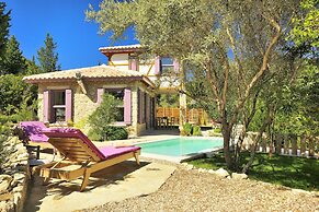 Villa Orfeas- Mounty Island Villas