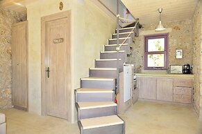 Villa Orfeas- Mounty Island Villas