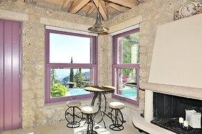 Villa Orfeas- Mounty Island Villas