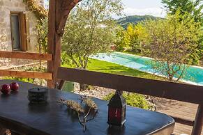 Villa Nefeli- Mounty Island Villas